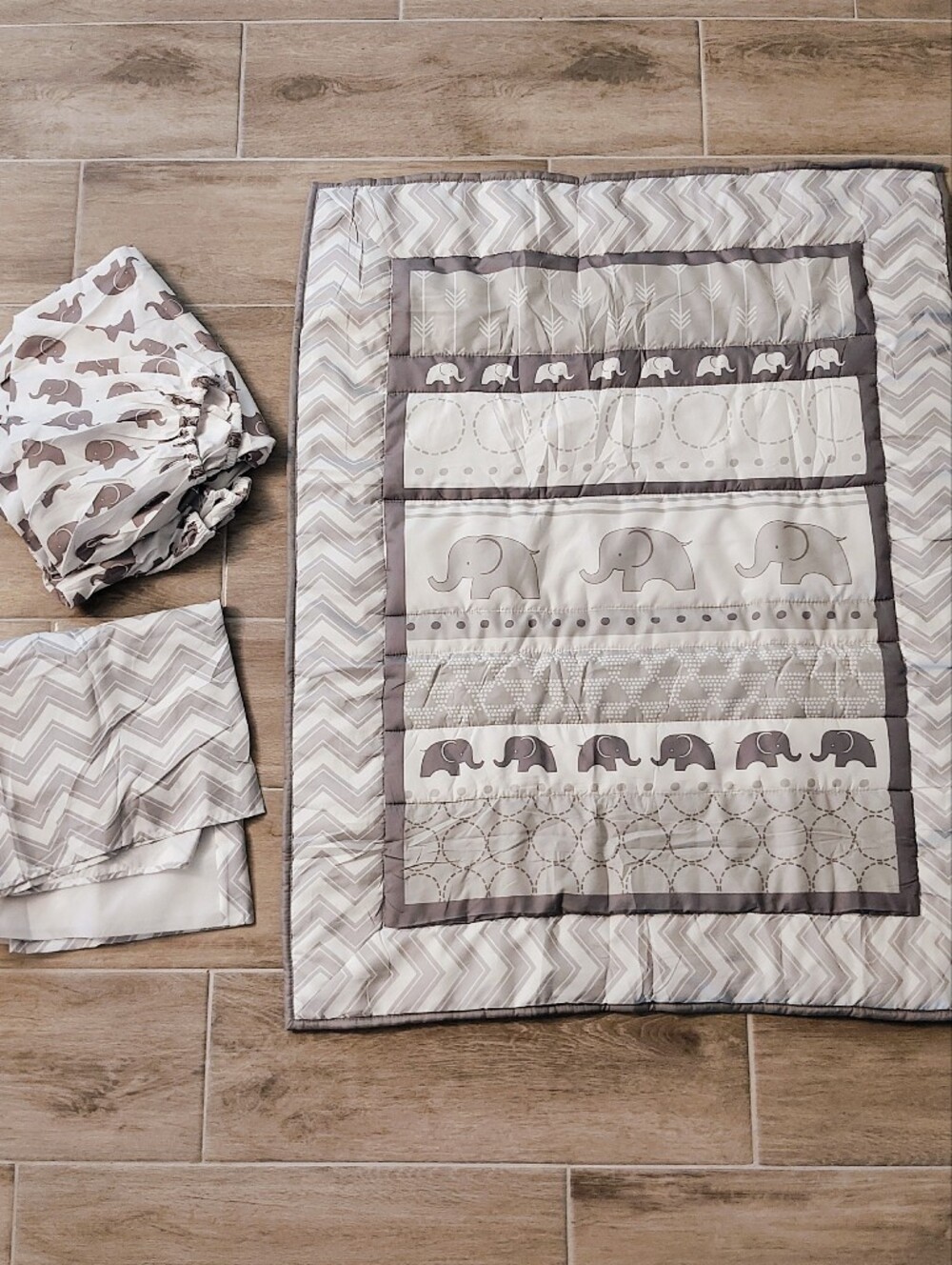 Neutral Elephant Print Baby Bedding Set - Gray/Cream